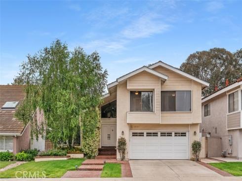25132 Vista Serrano