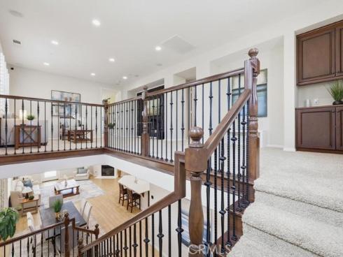 8 Willow Way , Lake Forest, CA