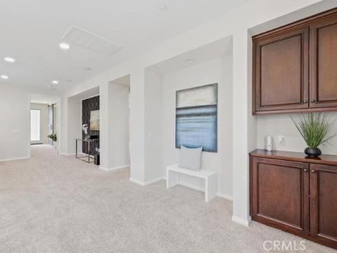 8 Willow Way , Lake Forest, CA