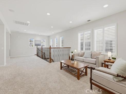 8 Willow Way , Lake Forest, CA