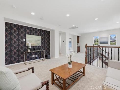 8 Willow Way , Lake Forest, CA
