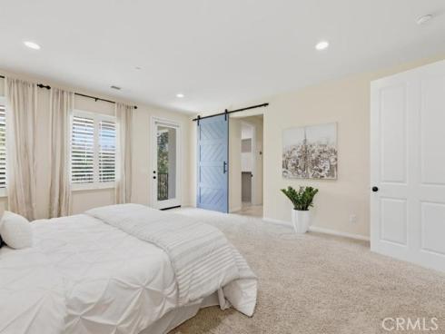 8 Willow Way , Lake Forest, CA