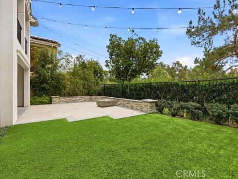 8 Willow Way , Lake Forest, CA