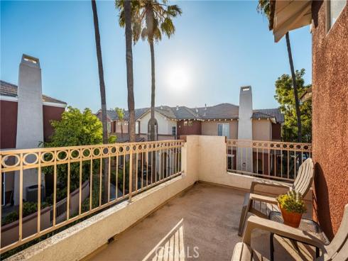 57 Santa Barbara Court, Lake Forest, CA