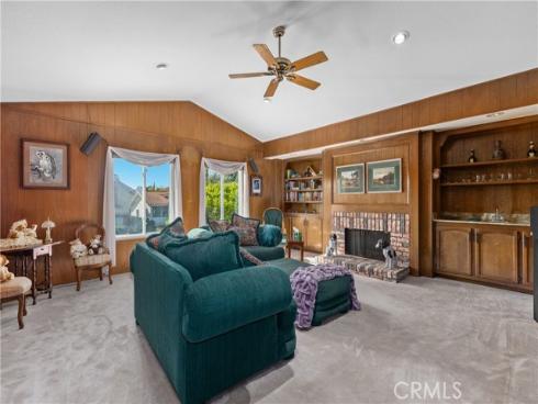 22012 Heidi , Lake Forest, CA