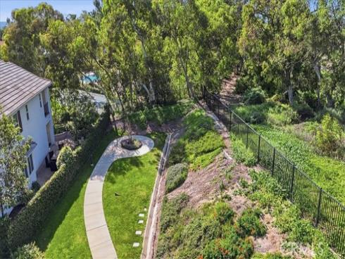 11 Silver Spruce Court, Lake Forest, CA