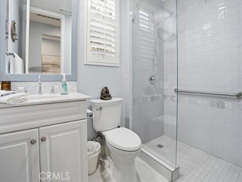 11 Silver Spruce Court, Lake Forest, CA