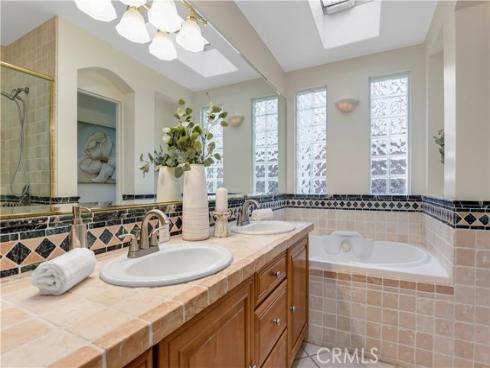 22271 Parkwood , Lake Forest, CA
