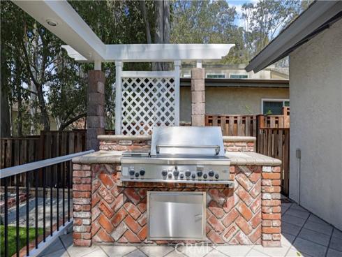 22271  Parkwood  , Lake Forest, CA