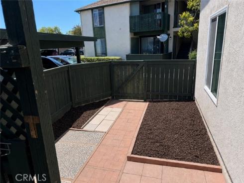 23300  Orange  7 , Lake Forest, CA