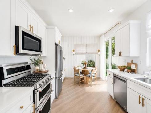 18 Chatri Circle , Lake Forest, CA