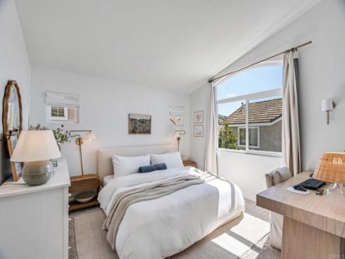 18 Chatri Circle , Lake Forest, CA