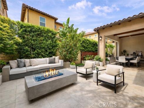 328 Pinnacle Drive, Lake Forest, CA