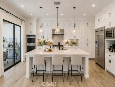 328 Pinnacle Drive, Lake Forest, CA