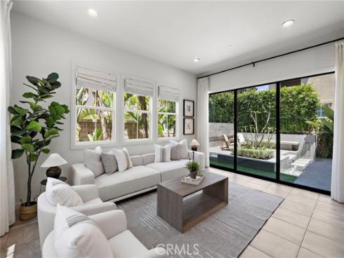 27 Heron , Lake Forest, CA