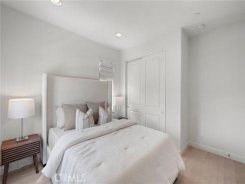 27 Heron , Lake Forest, CA