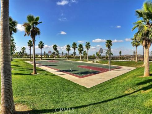 27  Heron  , Lake Forest, CA