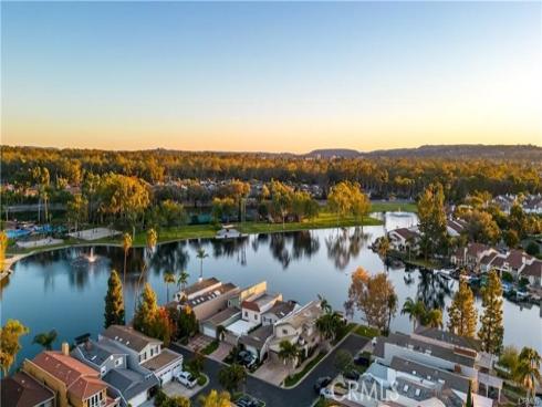 24395  Calle Pequeno  , Lake Forest, CA