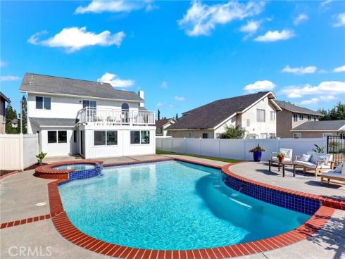 21095 Skylark Drive, Lake Forest, CA