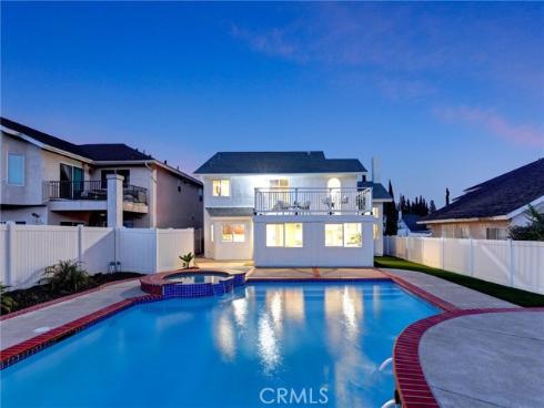 21095 Skylark Drive, Lake Forest, CA