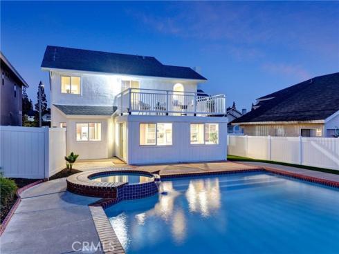 21095 Skylark Drive, Lake Forest, CA