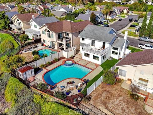 21095 Skylark Drive, Lake Forest, CA