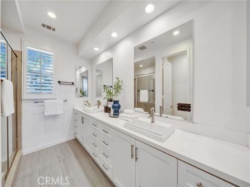 182  Finch  , Lake Forest, CA