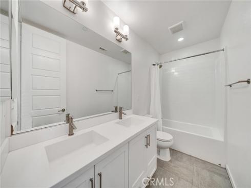 182  Finch  , Lake Forest, CA