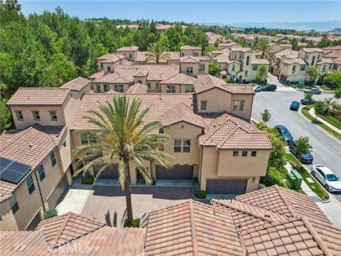 248 Finch , Lake Forest, CA