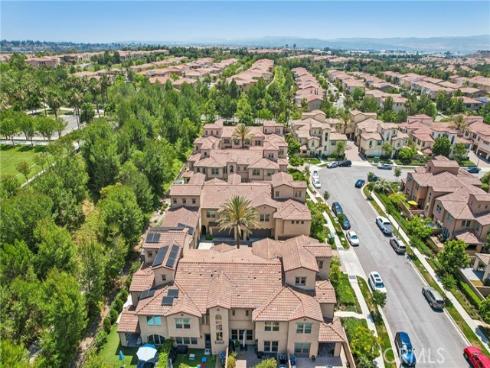 248 Finch , Lake Forest, CA