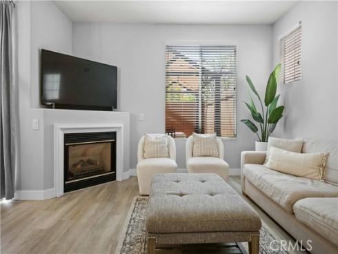 8 Rue Du Parc , Lake Forest, CA