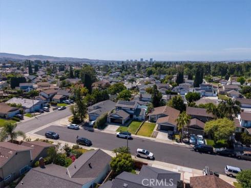 24121  Fortune   Drive, Lake Forest, CA