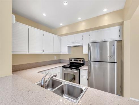 25761 Le Parc 72 , Lake Forest, CA