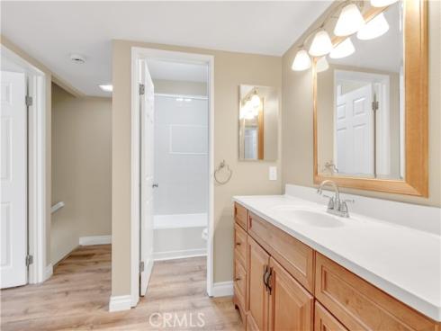 25761 Le Parc 72 , Lake Forest, CA
