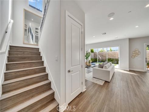 140 Walworth , Lake Forest, CA