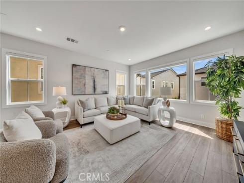 140 Walworth , Lake Forest, CA