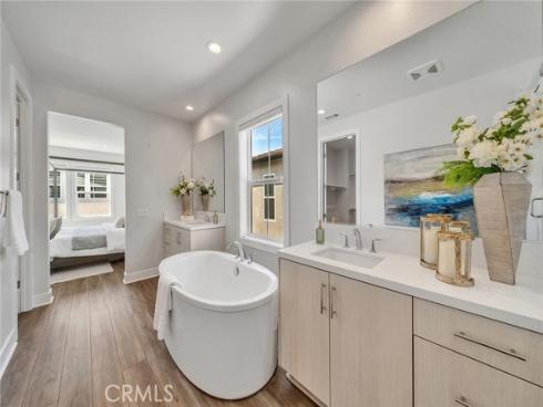 140 Walworth , Lake Forest, CA