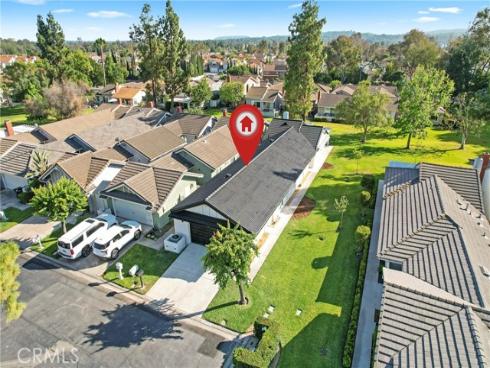 24142 Minnetonka Lane, Lake Forest, CA