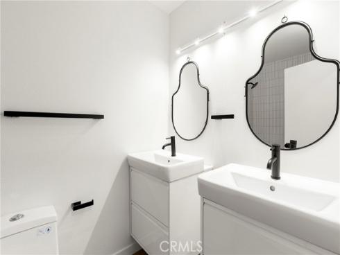 24142 Minnetonka Lane, Lake Forest, CA