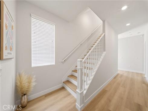 566 Catalonia , Lake Forest, CA