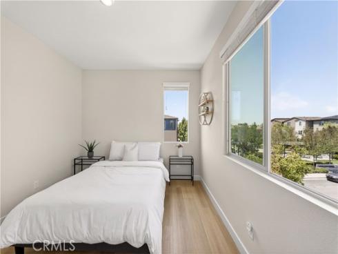 566 Catalonia , Lake Forest, CA