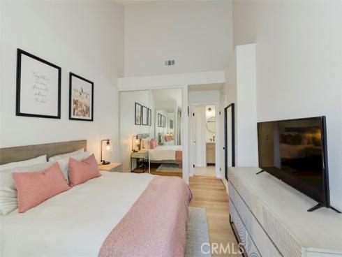 26582  Fawn  , Lake Forest, CA