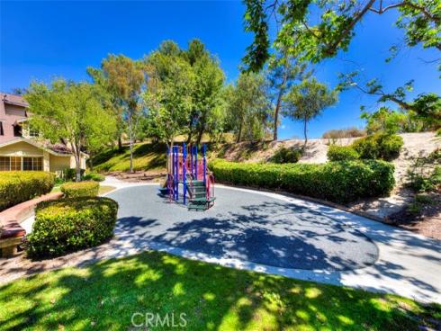 26582  Fawn  , Lake Forest, CA