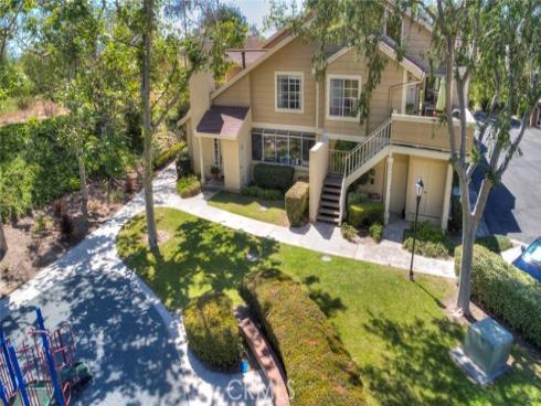 26582  Fawn  , Lake Forest, CA