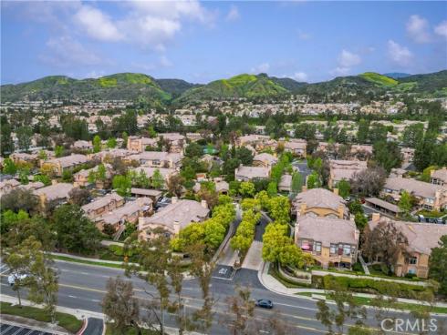19431  Rue De Valore  39D , Lake Forest, CA
