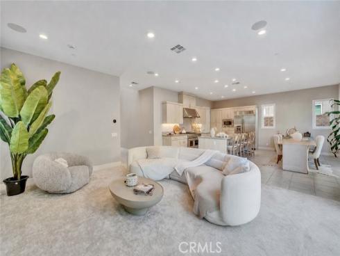190  Orange  , Lake Forest, CA