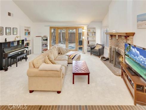 22332 Fallen Leaf , Lake Forest, CA