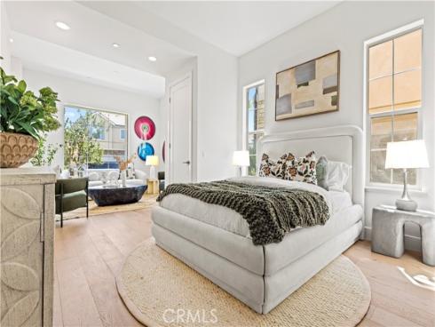 1186 Viejo Hills Dr , Lake Forest, CA