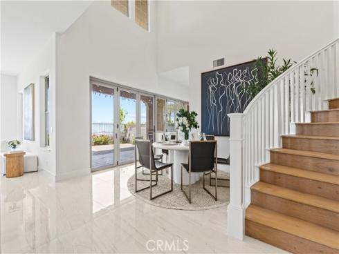 1186 Viejo Hills Dr , Lake Forest, CA