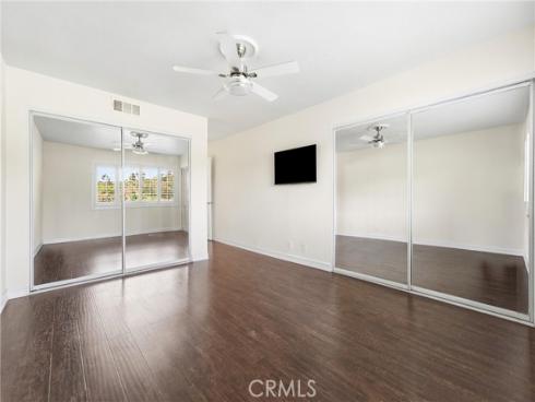 22062 Summit Hill 19 Drive, Lake Forest, CA